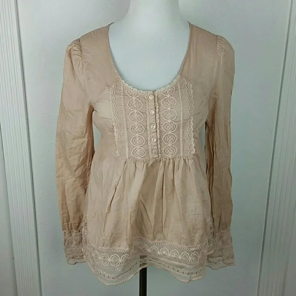 BB DAKOTA l Baby Doll Lace Blush Top D1 - Picture 1 of 5